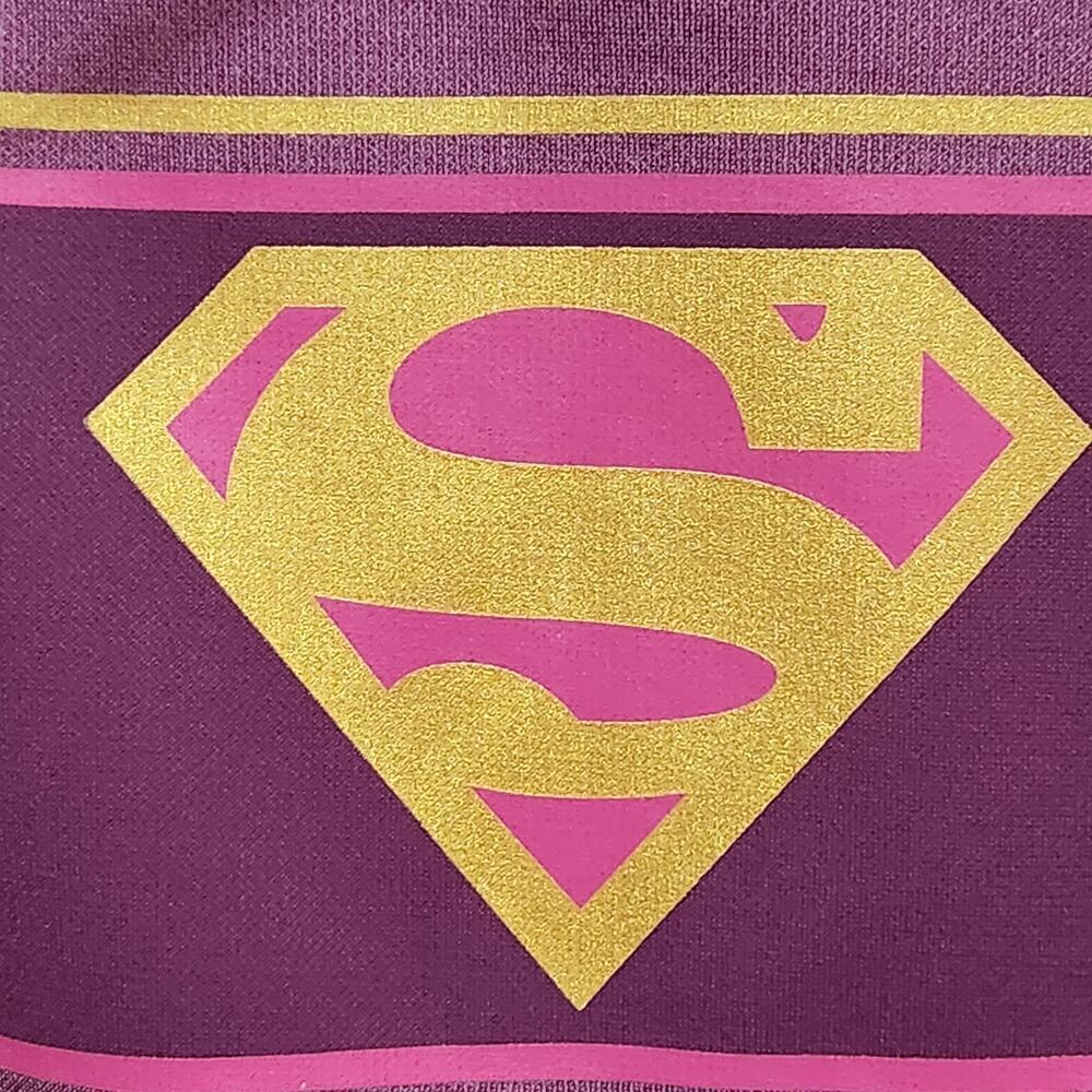 Six Flags Super Girl Hoodie Pink Six Flags Spell Out Thumb Holes Small Pullover - Picture 5 of 10